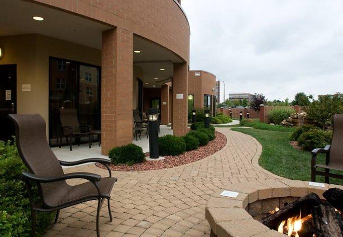 Courtyard Cincinnati North At Union Centre West Chester Exterior photo